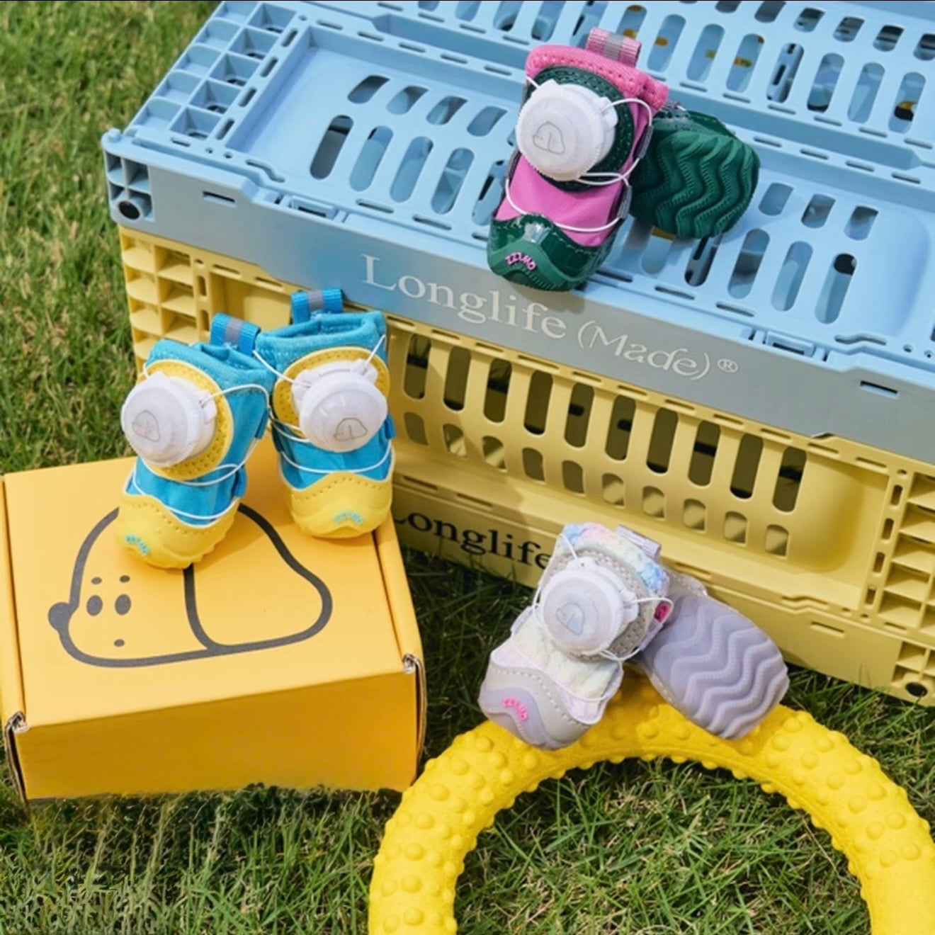 New lighting Dog winter Shoe ( 2 Pairs  ) for Front & Back Legs