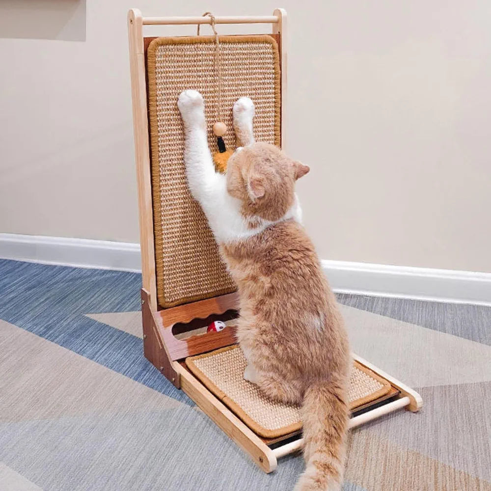 Cat scratching post with adjustable ramp