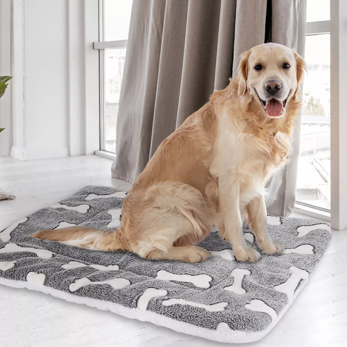 Pet sleeping bed mat warm blanket